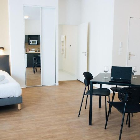Twenty Business Flats Beziers Aparthotel Εξωτερικό φωτογραφία